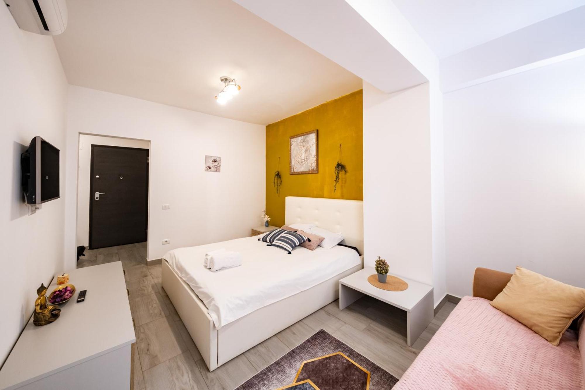 The Golden Studio - With Free Gym Bucarest Extérieur photo