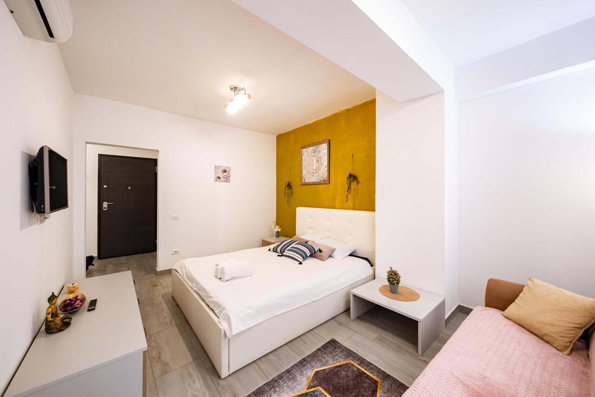 The Golden Studio - With Free Gym Bucarest Extérieur photo